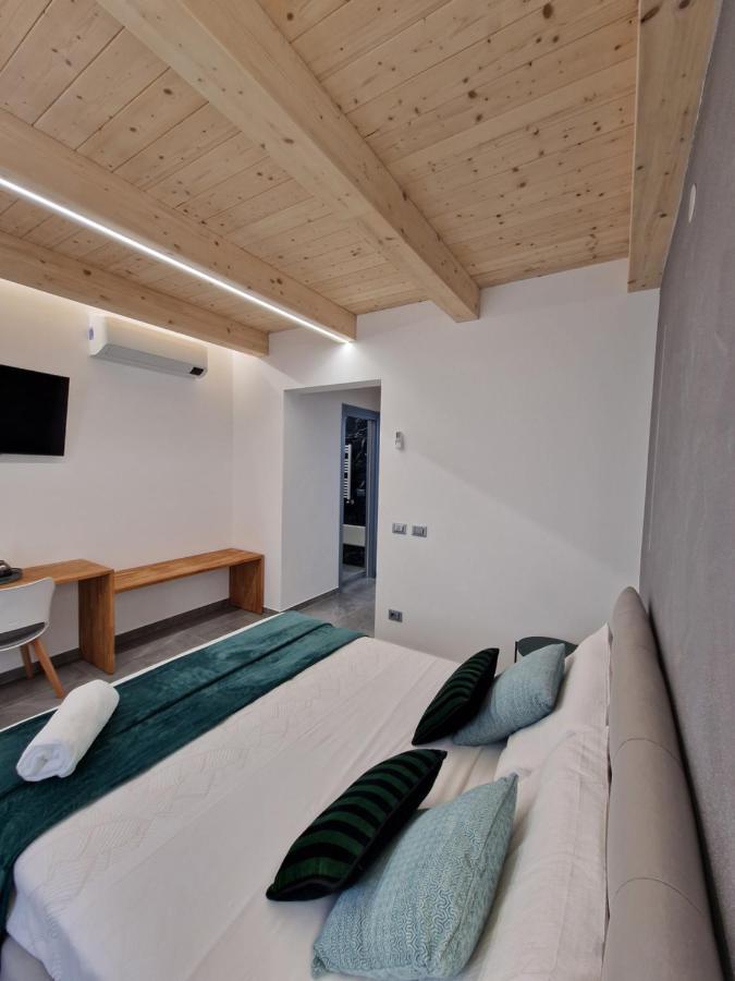 Marla Rooms La Spezia Bagian luar foto