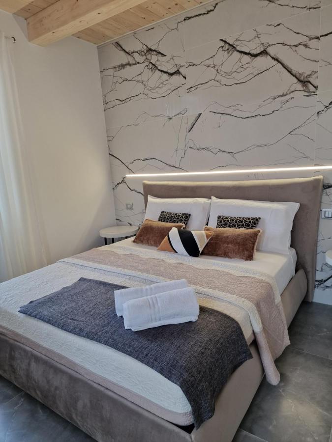 Marla Rooms La Spezia Bagian luar foto