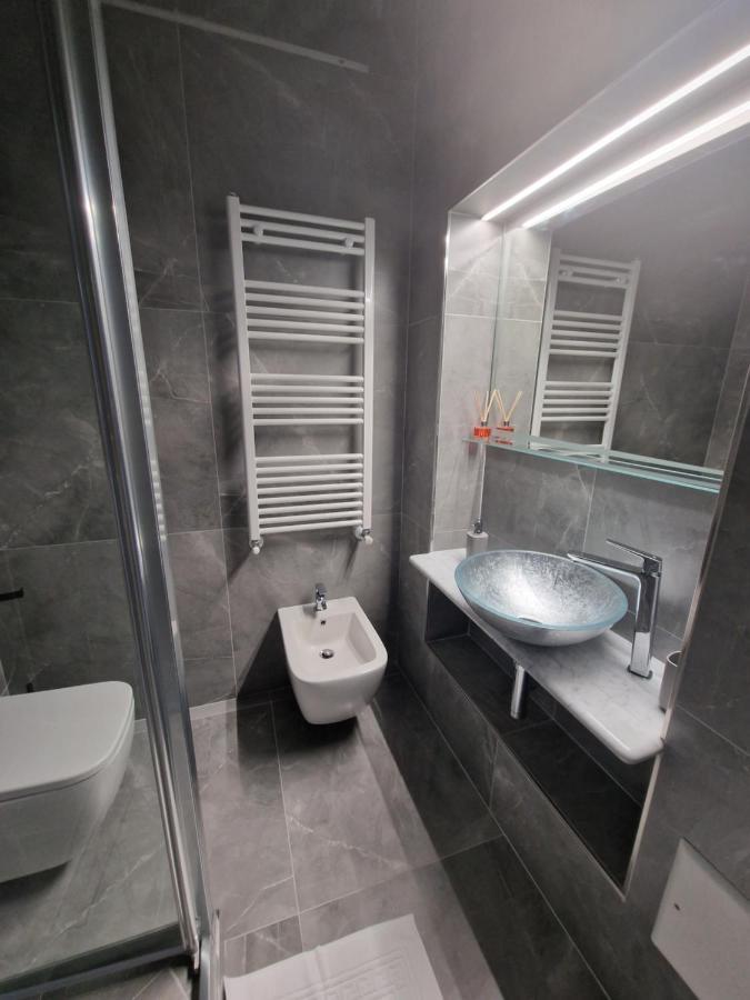 Marla Rooms La Spezia Bagian luar foto