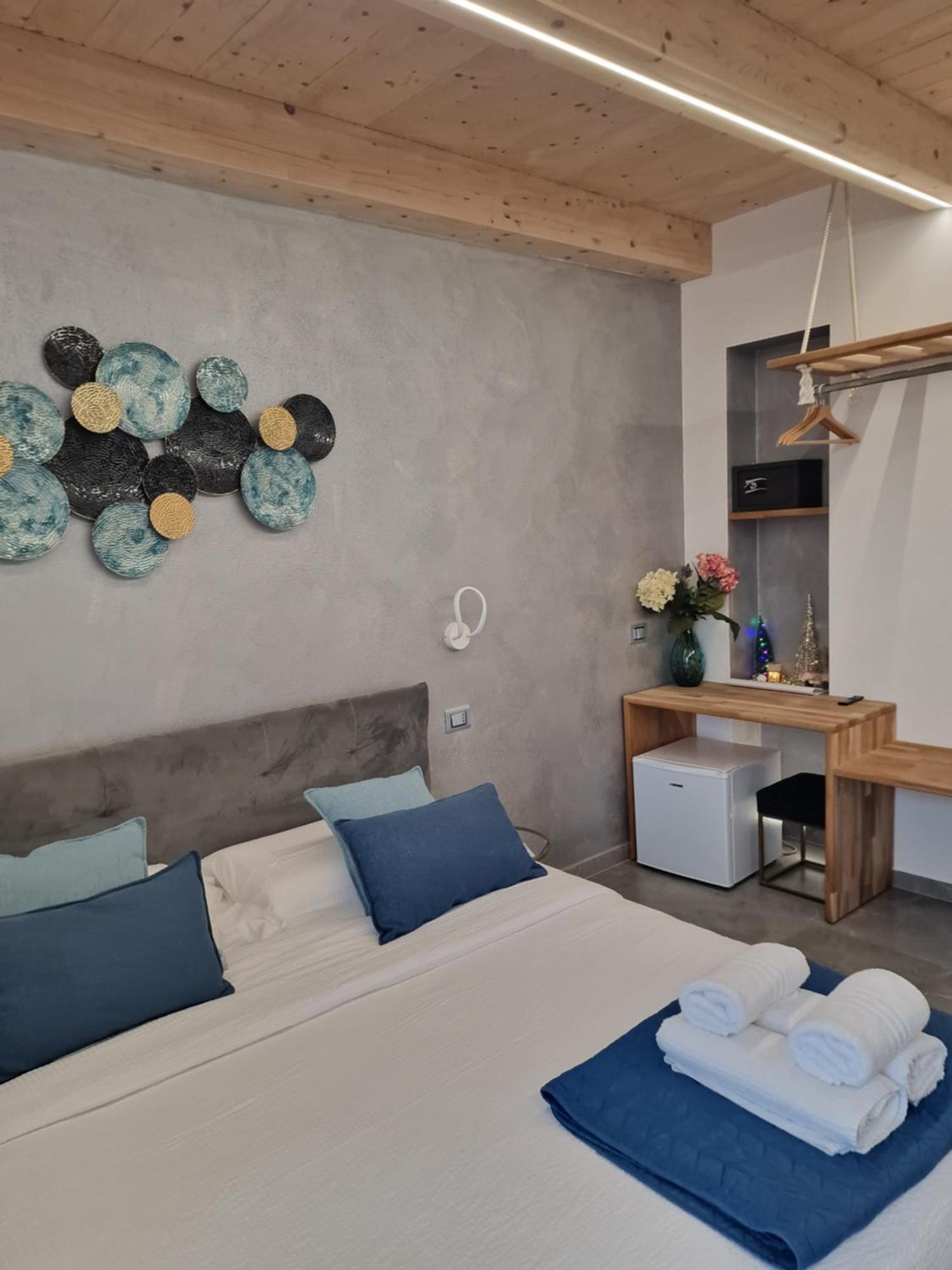 Marla Rooms La Spezia Bagian luar foto